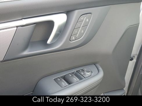 New 2026 Buick Enclave Sport Touring w/ Power Package image 25