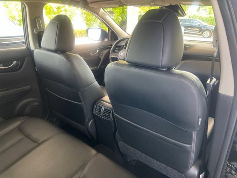 Certified 2022 Nissan Rogue Sport SL w/ Premium Package AWD/4WD image 14
