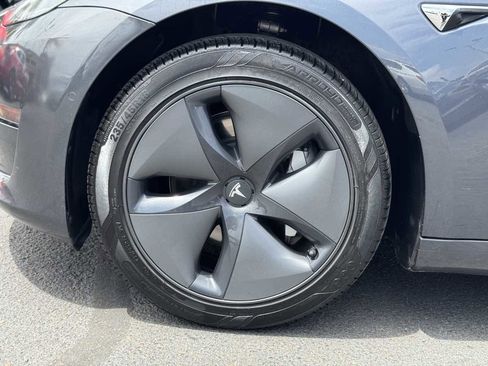 Used 2019 Tesla Model 3 RWD image 6