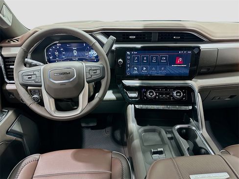 New 2025 GMC Sierra 2500 Denali w/ Denali Reserve Package image 24