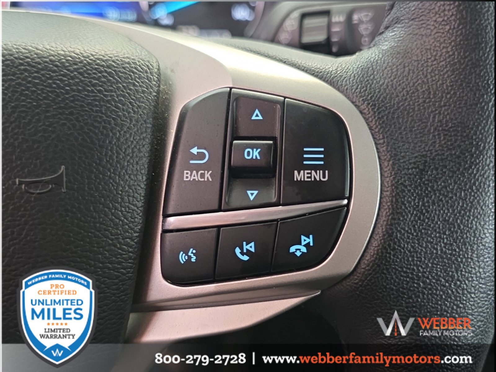 Used 2024 Ford Explorer XLT w/ Equipment Group 202A AWD/4WD image 24