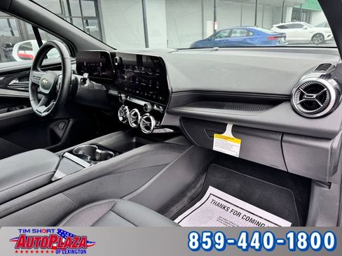 Used 2024 Chevrolet Blazer EV LT AWD/4WD image 47