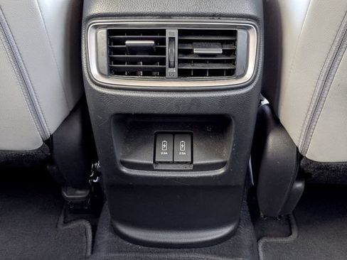 Used 2017 Honda CR-V Touring image 17