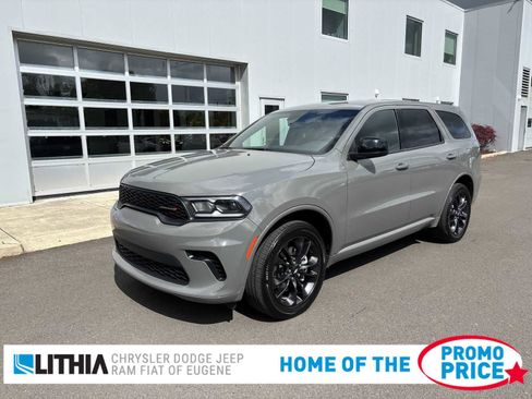 Used 2025 Dodge Durango GT AWD/4WD image 1