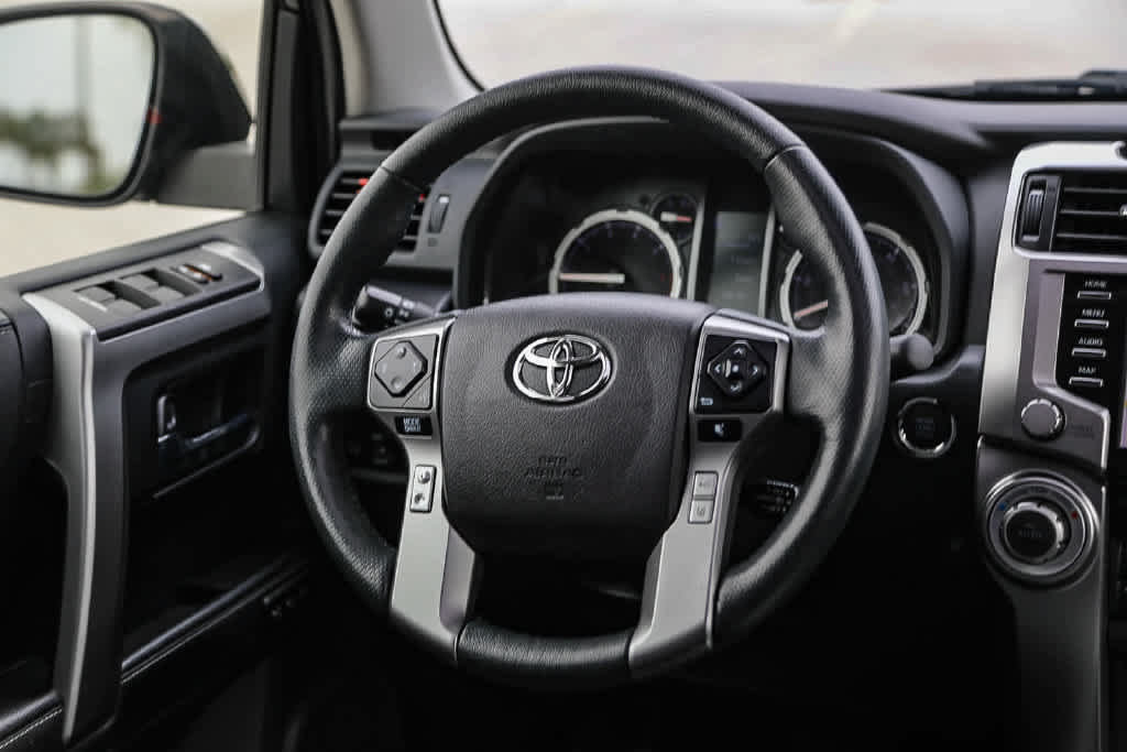 Used 2023 Toyota 4Runner Limited RWD image 14
