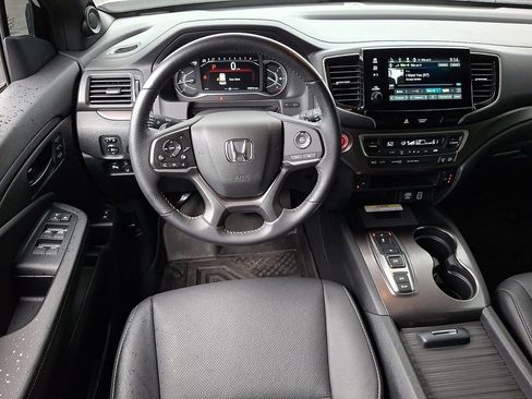 Used 2023 Honda Passport EX-L image 11