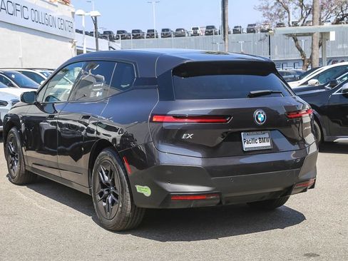 Certified 2024 BMW iX xDrive50 w/ Convenience Package AWD/4WD image 4