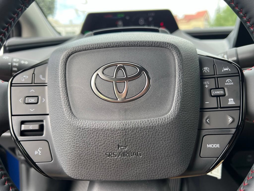 New 2027 Toyota Prius Plug-In Hybrid FWD image 29