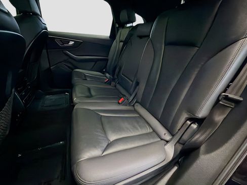 Used 2021 Audi Q7 3.0T Premium w/ Convenience Package image 13