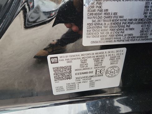 Used 2021 Chevrolet Silverado 1500 RST w/ Convenience Package II image 20