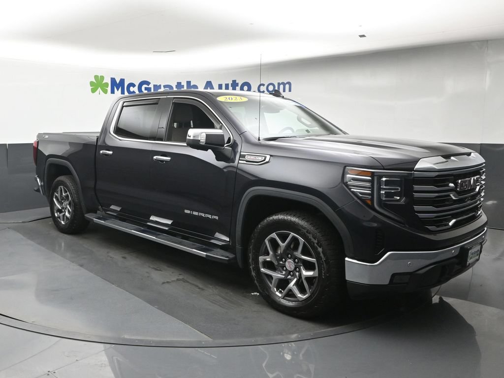 Used 2023 GMC Sierra 1500 SLT w/ SLT Premium Plus Package AWD/4WD image 2