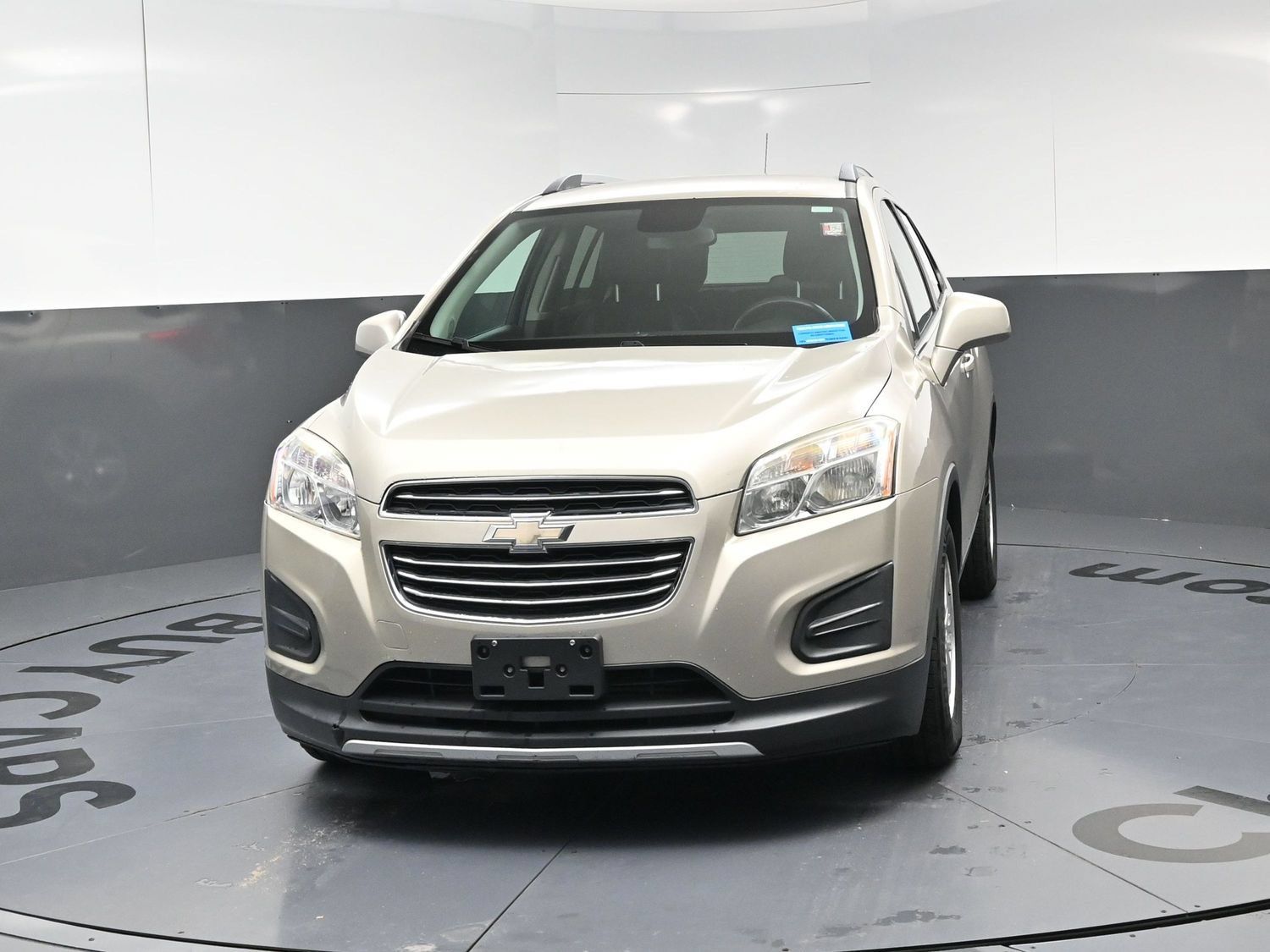 Used 2016 Chevrolet Trax LT w/ LT Convenience Package FWD image 3