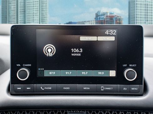 Used 2023 Honda HR-V LX image 21