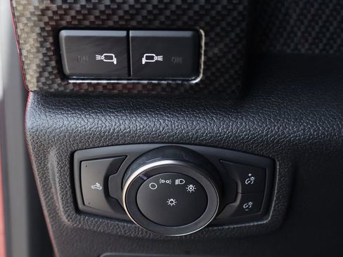 Used 2019 Ford F150 Raptor w/ Equipment Group 802A Luxury AWD/4WD image 24