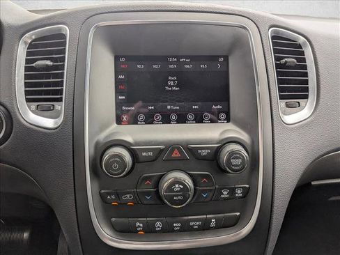 Used 2020 Dodge Durango SXT AWD/4WD image 14