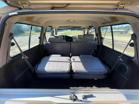 Used 1992 Toyota Land Cruiser AWD/4WD image 15