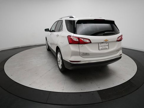 Used 2020 Chevrolet Equinox Premier image 34