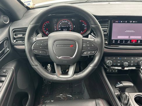 Used 2024 Dodge Durango GT RWD image 16