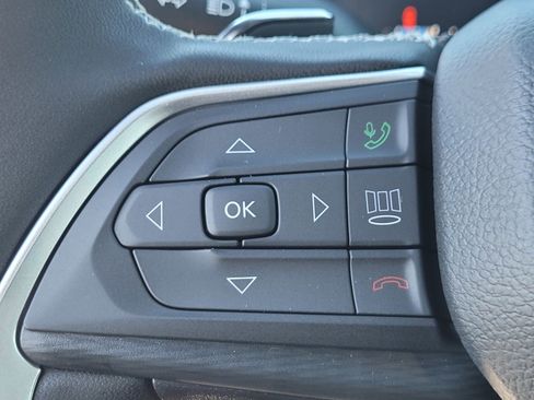 New 2025 Jeep Grand Cherokee Altitude w/ Trailer Tow Package image 23