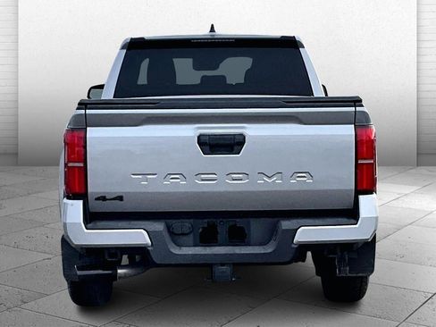 Used 2025 Toyota Tacoma SR5 image 3