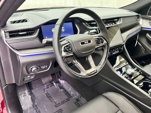 New 2025 Jeep Grand Cherokee Overland w/ Adv Protech Group III image 15