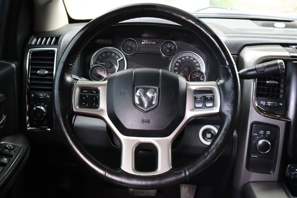 Used 2018 RAM 3500 Laramie w/ Sport Appearance Group AWD/4WD image 18