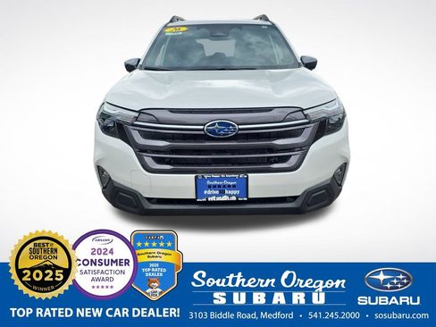 New 2026 Subaru Forester Premium AWD/4WD image 2