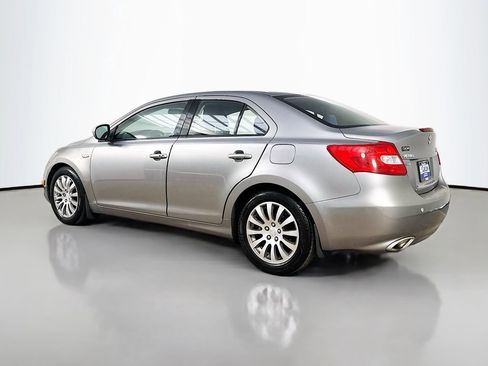 Used 2010 Suzuki Kizashi SE AWD/4WD image 5