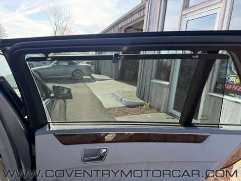 Used 2011 Mercedes-Benz E 350 4MATIC image 49