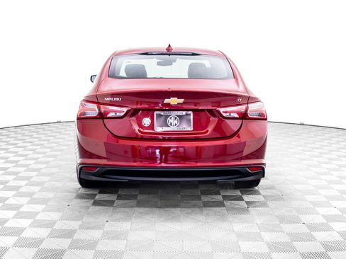 Used 2020 Chevrolet Malibu LT w/ Leather Package FWD image 5
