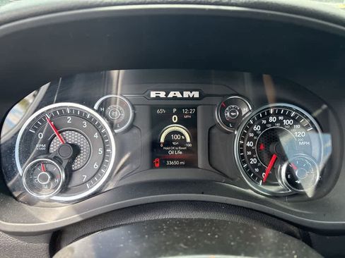 Used 2024 RAM 2500 Big Horn AWD/4WD image 9