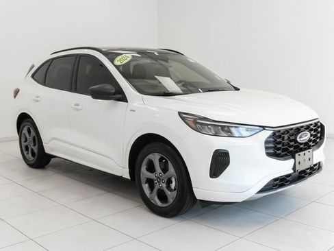 Used 2024 Ford Escape ST-Line w/ Tech Pack #1 image 7