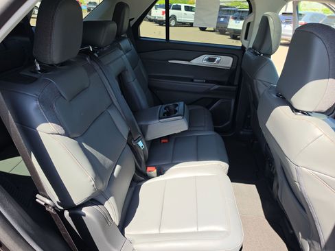 New 2026 Ford Explorer Active w/ Active Comfort Package AWD/4WD image 20
