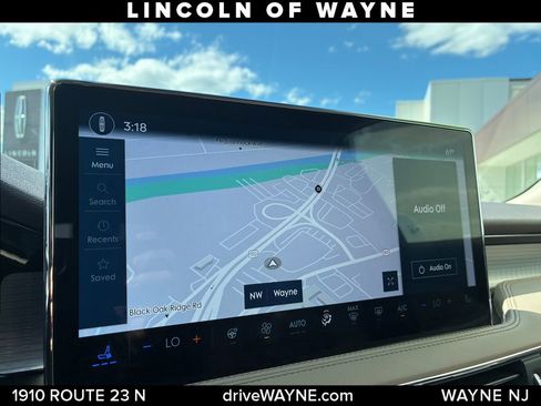 Certified 2024 Lincoln Corsair AWD w/ Equipment Group 101A image 18