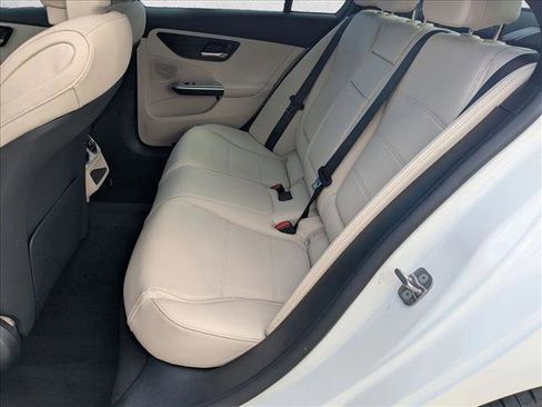 Used 2025 Mercedes-Benz C 300 Sedan image 17