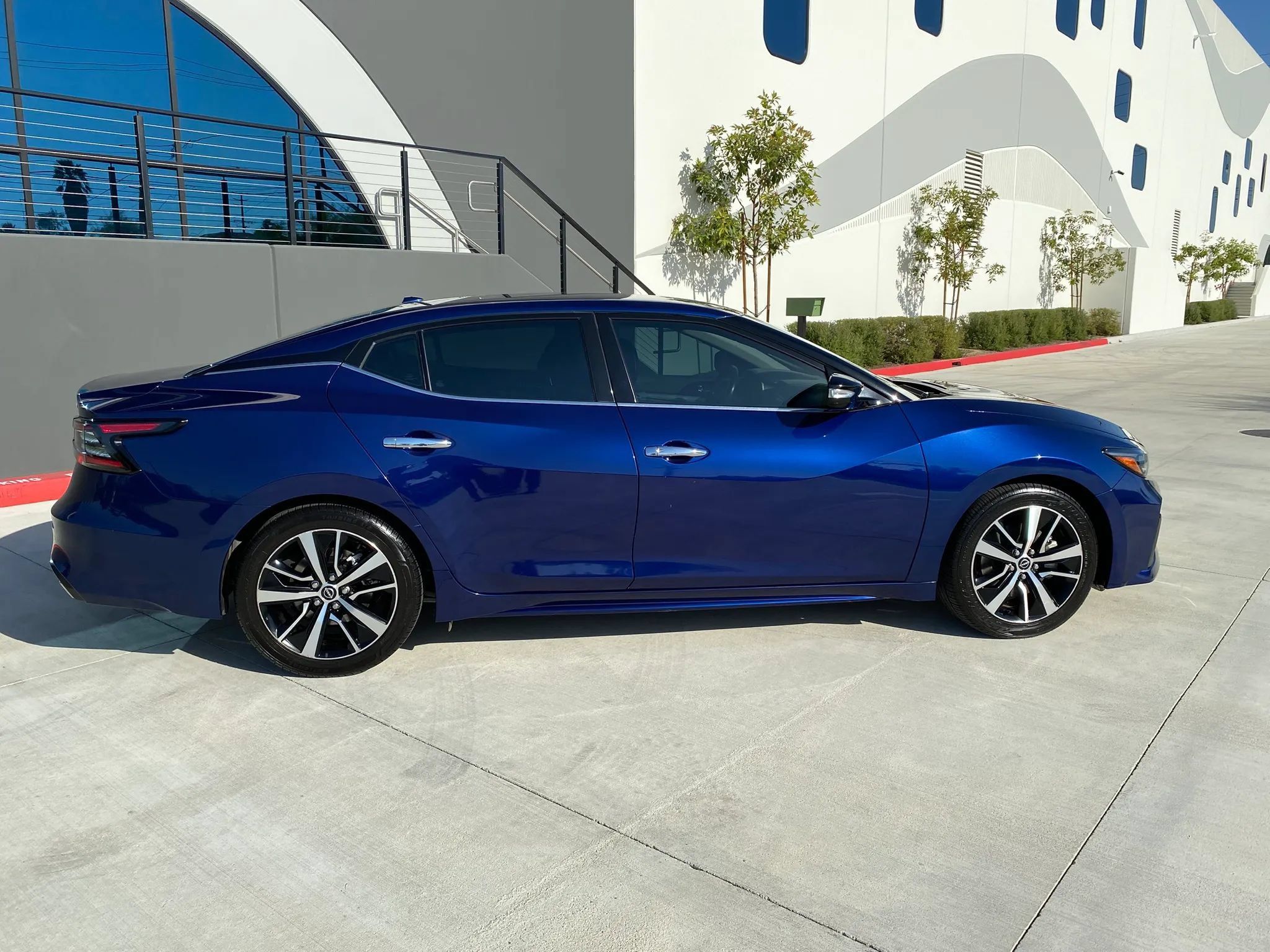 Used 2023 Nissan Maxima SV w/ Floor Mat Group FWD image 14