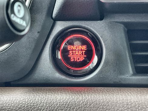 Certified 2023 Honda Pilot Elite image 25