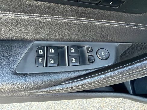 Used 2018 BMW 540i RWD image 27