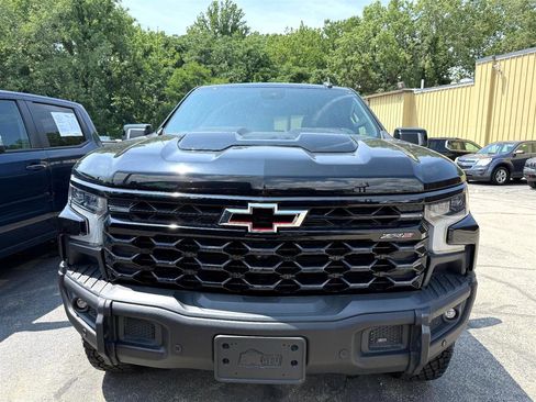 Used 2024 Chevrolet Silverado 1500 ZR2 w/ ZR2 Bison Edition image 2