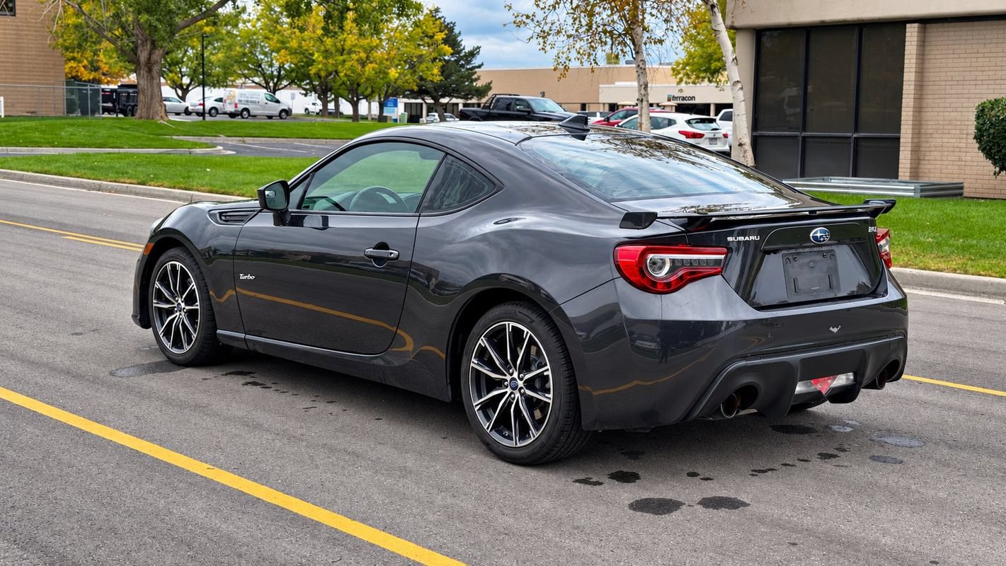 Used 2017 Subaru BRZ Limited w/ Popular Package #2 RWD image 3