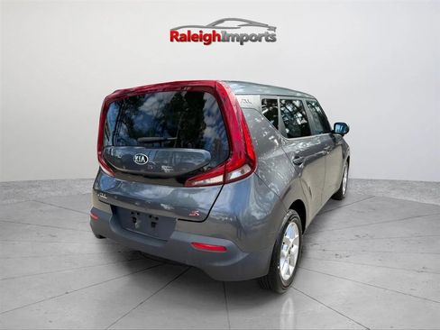 Used 2021 Kia Soul S FWD image 6
