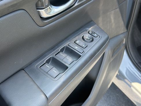 Certified 2026 Honda CR-V EX image 18