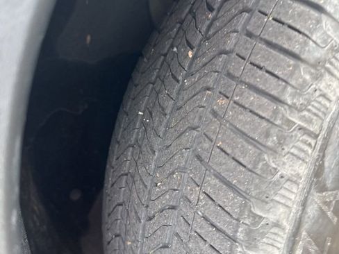 Used 2023 Chevrolet Traverse LT w/ LPO, Floor Liner Package image 35