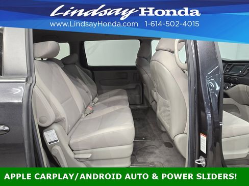 Used 2019 Kia Sedona LX image 8