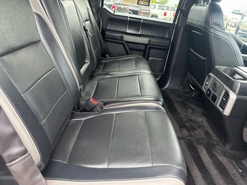 Used 2018 Ford F150 Raptor w/ Equipment Group 802A Luxury AWD/4WD image 22