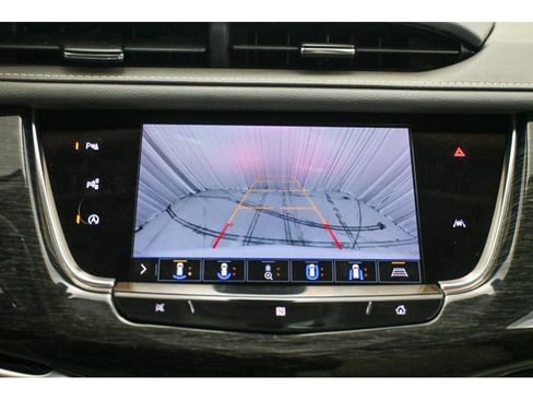 Used 2020 Cadillac XT6 Premium Luxury AWD/4WD image 53