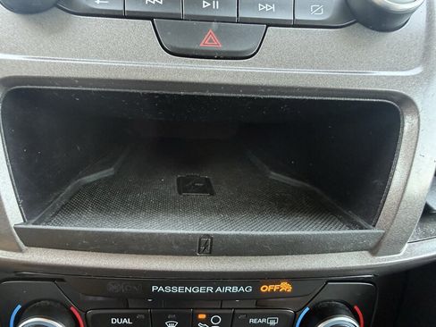Used 2022 Ford Transit Connect XLT FWD image 36