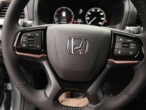 New 2026 Honda Odyssey Touring image 6