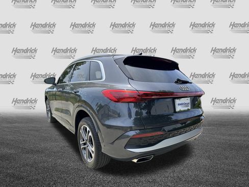 Used 2025 Audi Q5 Premium w/ Convenience Package AWD/4WD image 9