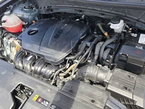 Used 2022 Hyundai Tucson SE FWD image 18